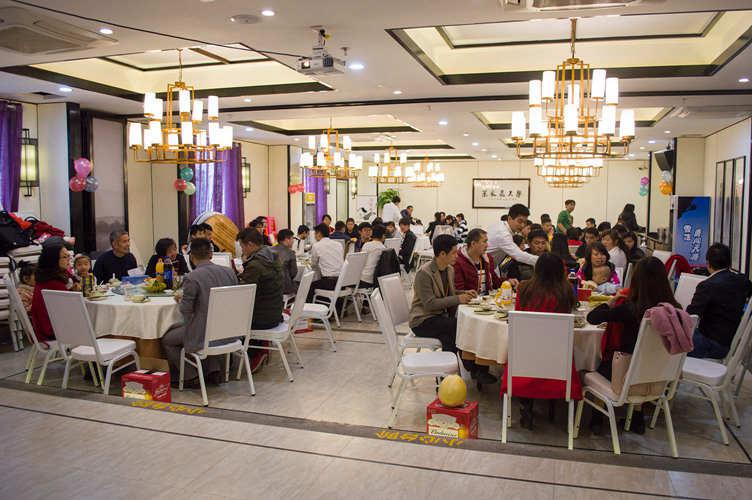 濾光片全體員工聚餐 濾光片全體員工聚餐