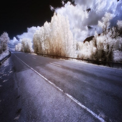 紅外攝影主要用的是什么鏡片？